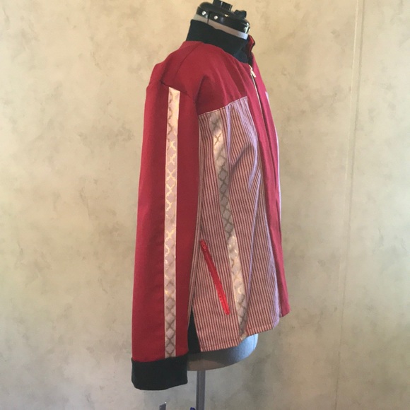 Jean jacket - Picture 2 of 7